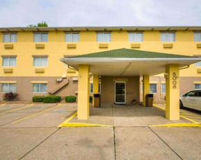 Quality Inn East Evansville